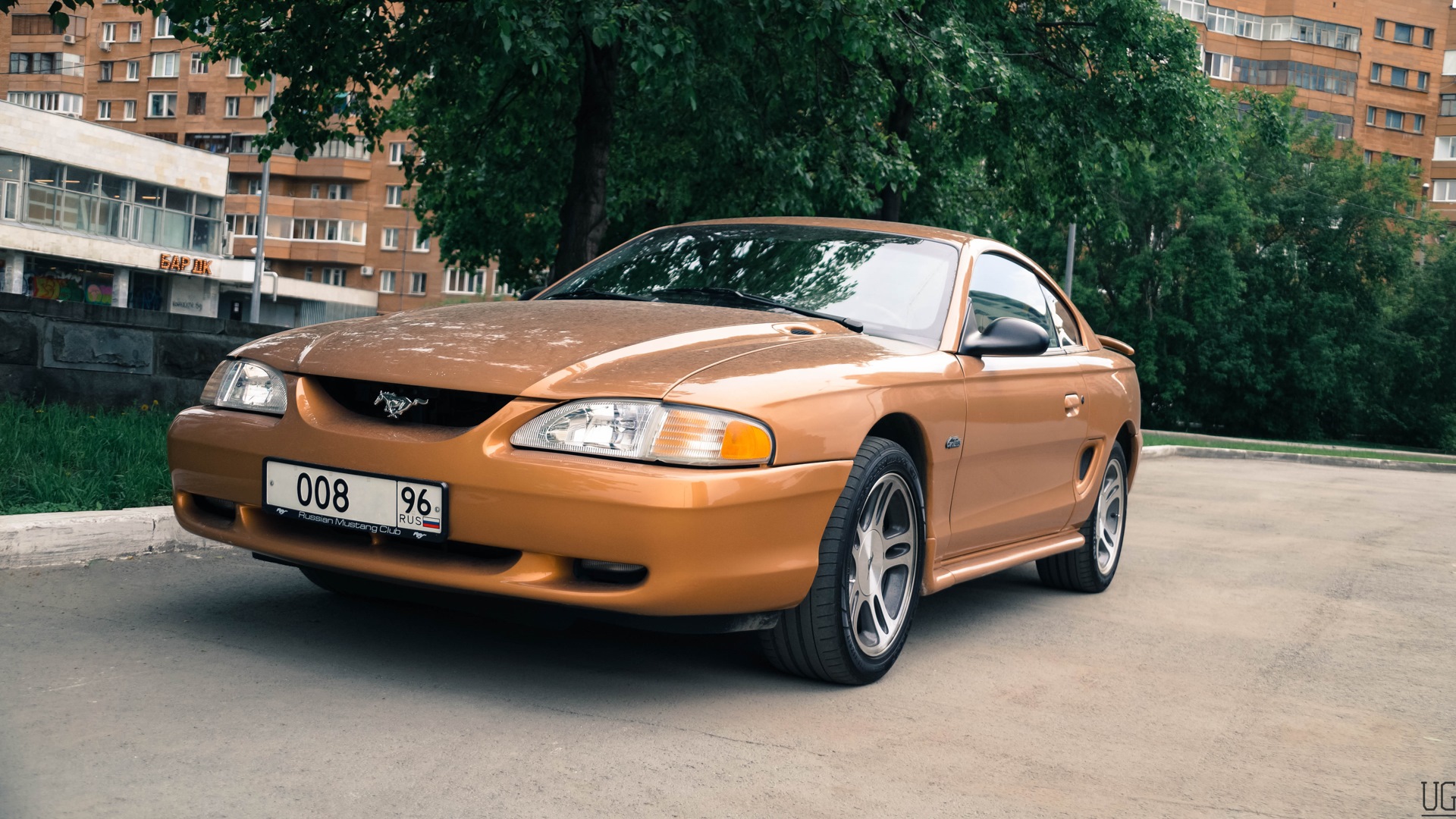 Ford Mustang (4G) 4.6 бензиновый 1997 | GT Aztec Gold на DRIVE2