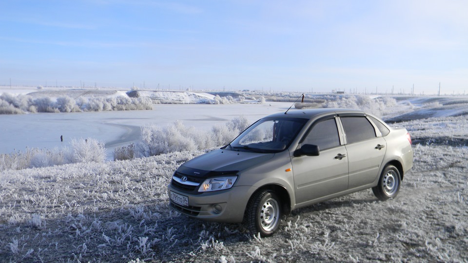 Нива серый базальт фото