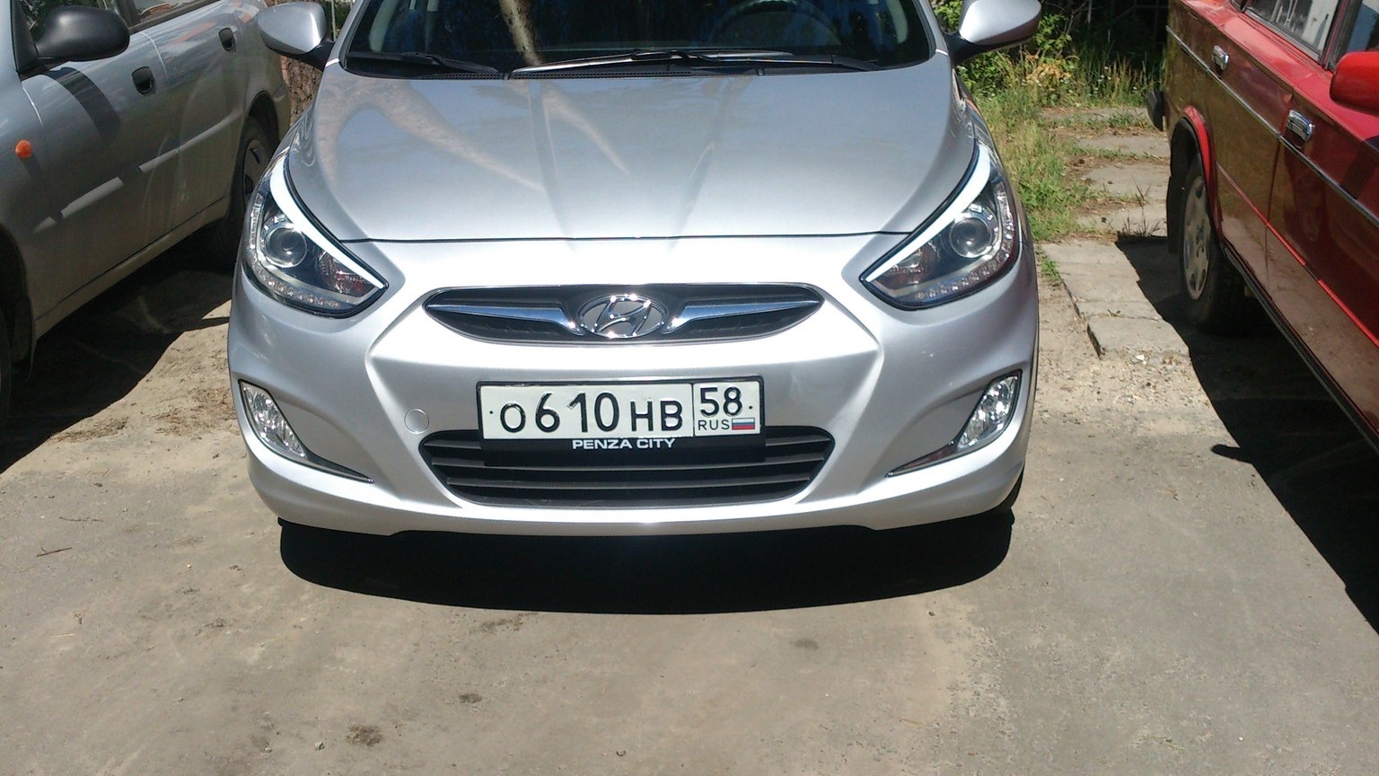 Hyundai Solaris Hatchback 1.6 бензиновый 2013 | Dr. Marcus☆ на DRIVE2