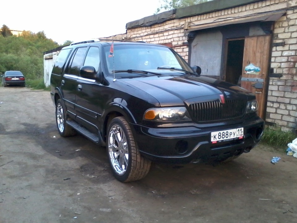 Lincoln Navigator 1