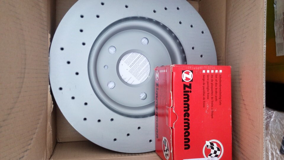 Тормозные диски инсигния. 0 дизель с перфорацией. Zimmermann 285351820. Передние тормозные диски опель инсигния 2. Тормозные диски opel insignia opc.
