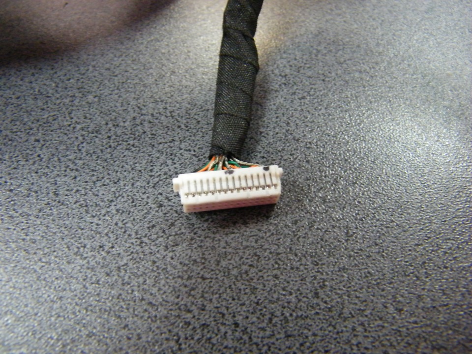 распиновка шлейфа матрицы ноутбука 40 Pin
