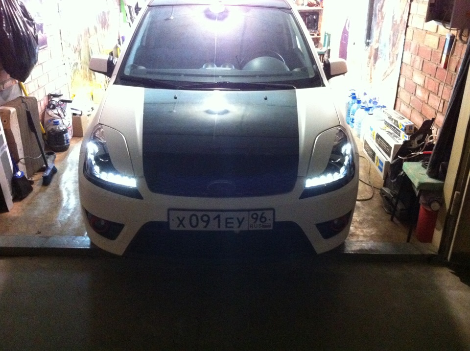 Angel Eyes Ford Fiesta mk6