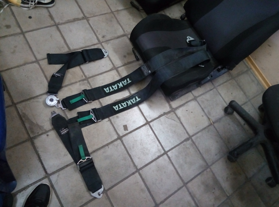 Фото в бортжурнале Nissan Bluebird (910)