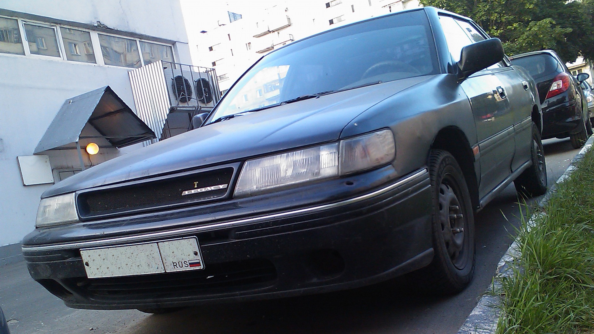 Субару легаси 1993 года. Subaru legacy 1993 седан. Субару легаси 1993. 2 4 at. Субару 92 года.