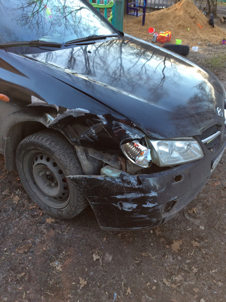 Вот так бывает — Nissan Almera II (N16), 1,6 л, 2004 года | ДТП | DRIVE2