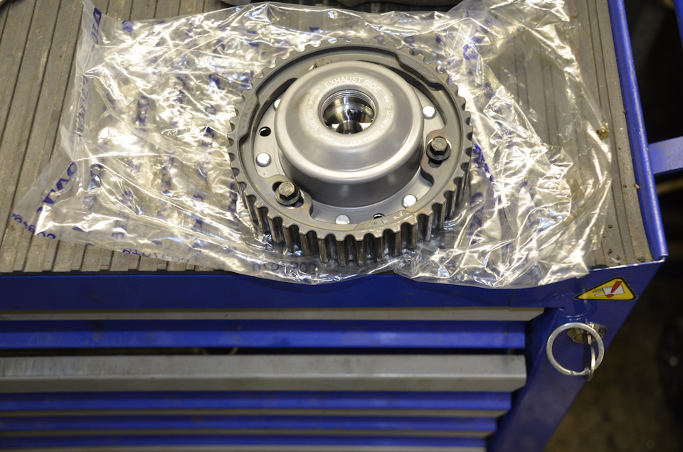 Замена сальников распредвалов (Течь) Volvo S80 2006г 2.5 AWD — VOLVOLUX ...