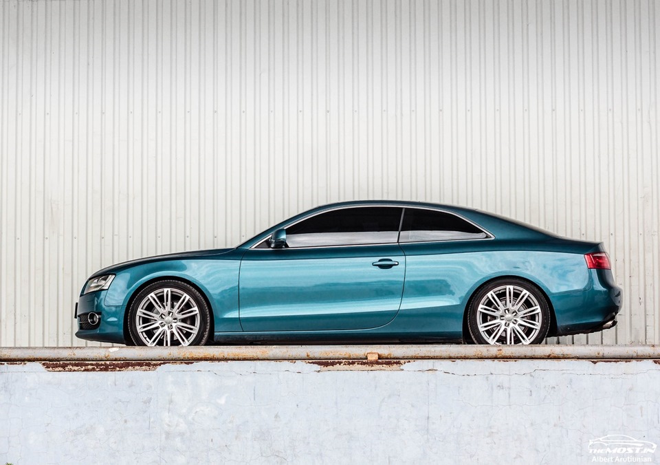 The MosT Auto Club Ukraine Nissan Skyline R34 2 5 2000 the-most-auto-club-ukraine-nissan-skyline-r34-2-5-2000