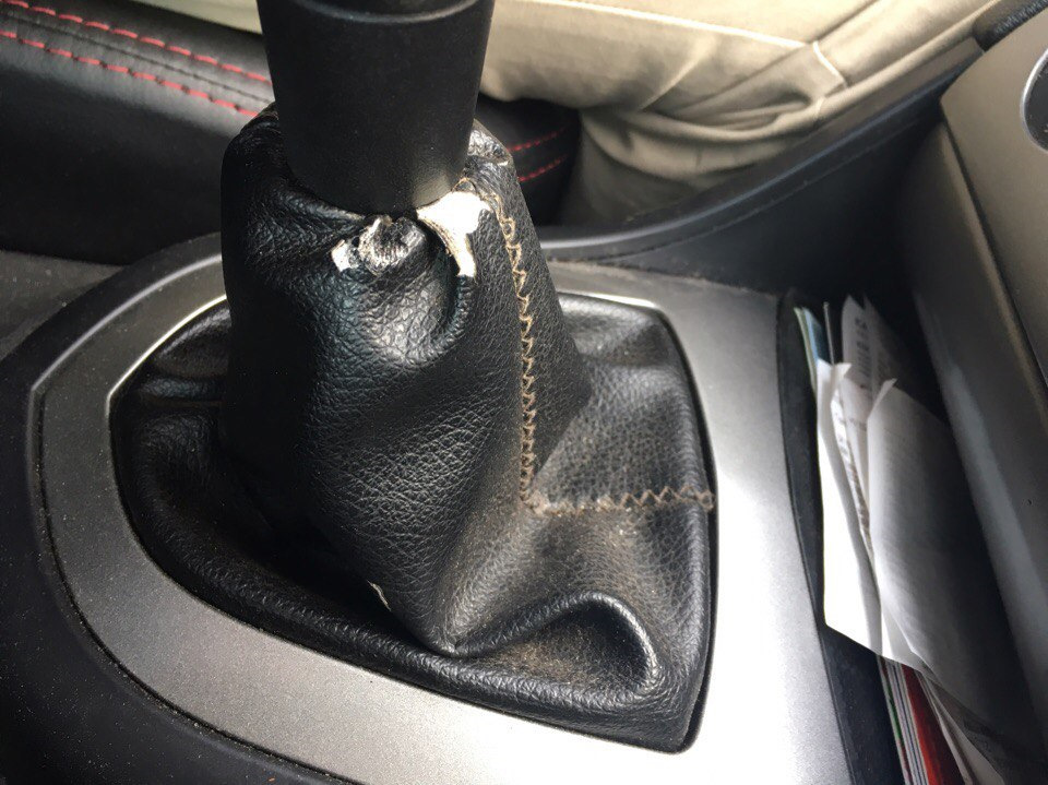 3. Убитый временем — Peugeot 308 (1G)