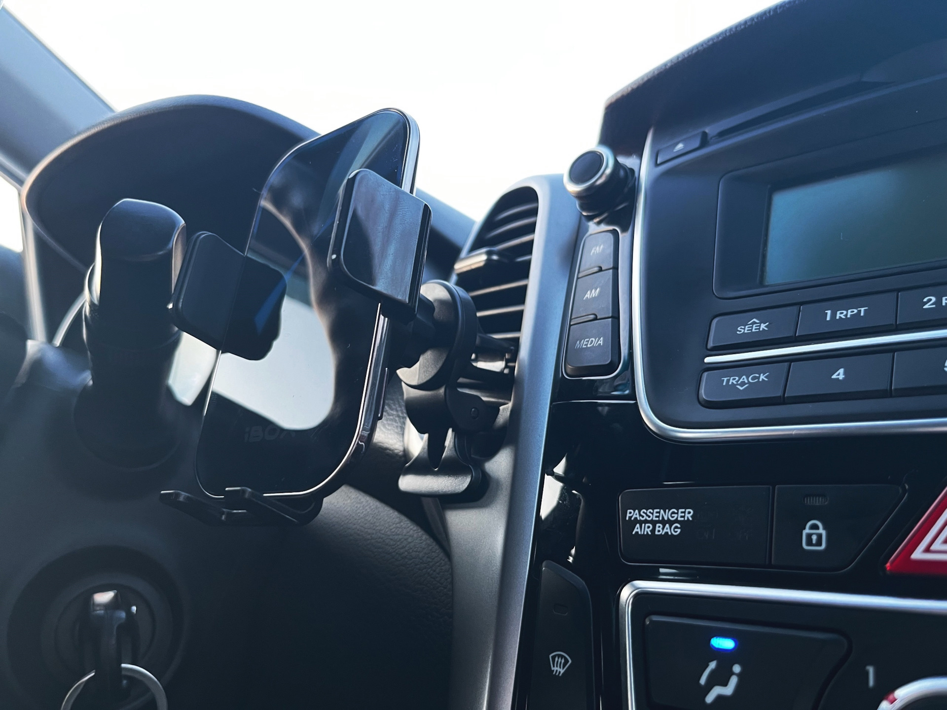 Ibox tron i8. Ibox tron i8