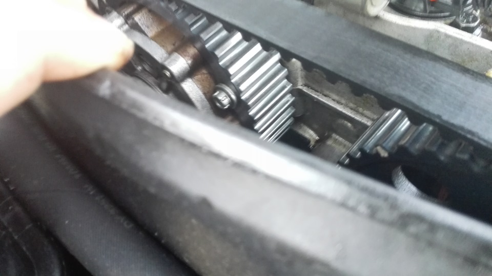 Замена клапана CVVT и море масла — Volvo S40 (1G), 2 л, 2004 года ...