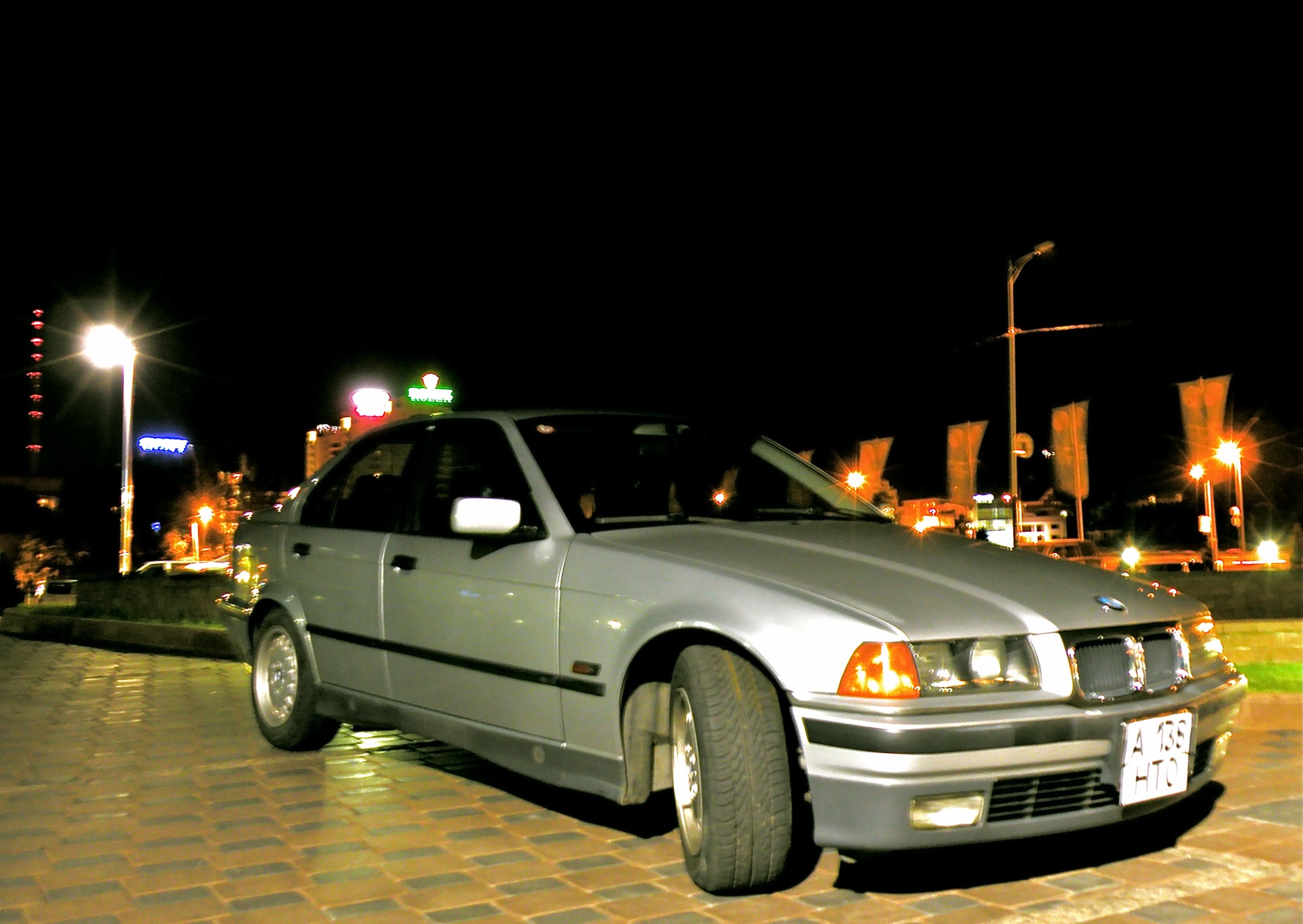 night photo session — BMW 3 series Coupe (E36), 2 л, 1994 года | фотография  | DRIVE2