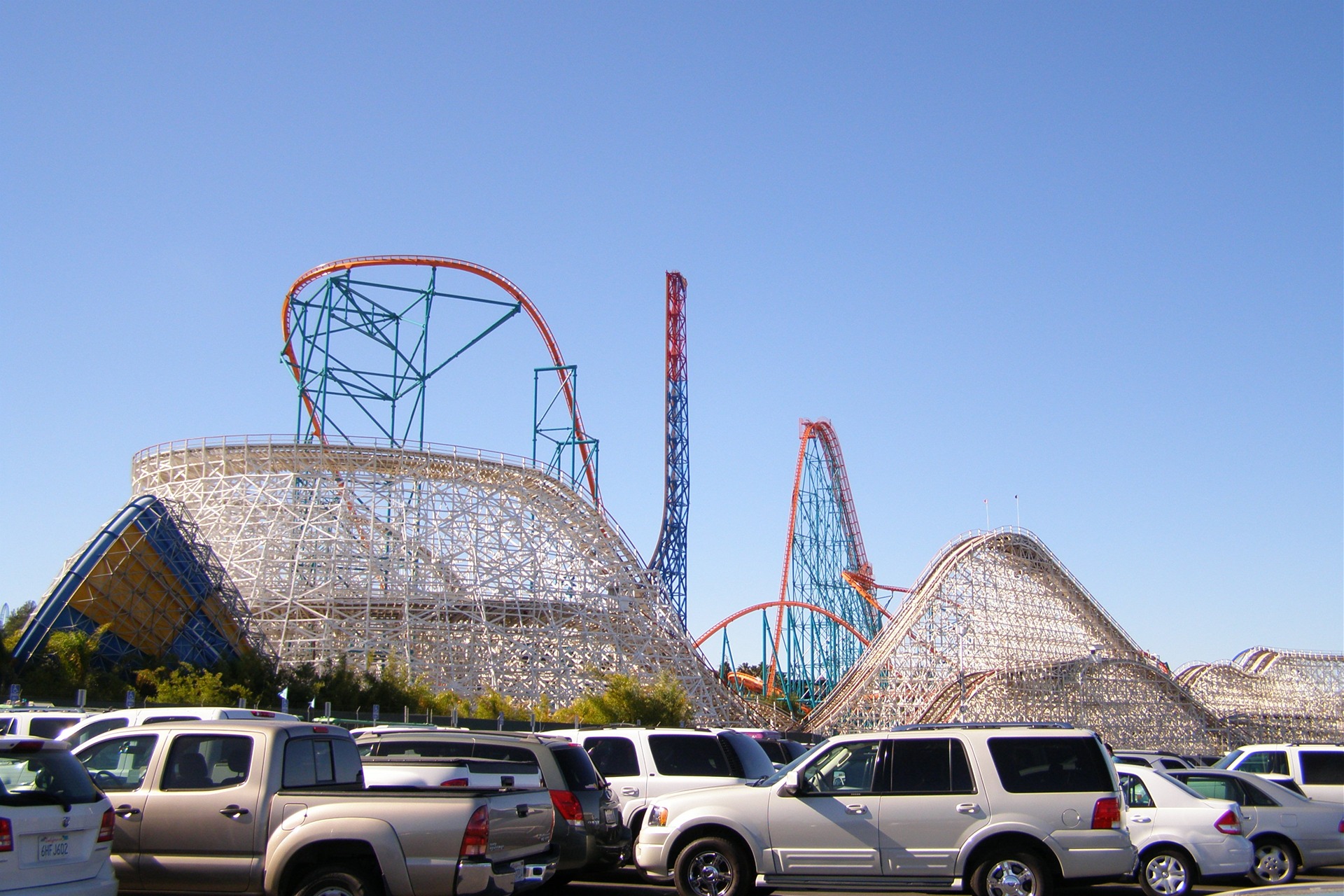 Американские горки Six Flags — Magic Mountain, Los Angeles — DRIVE2