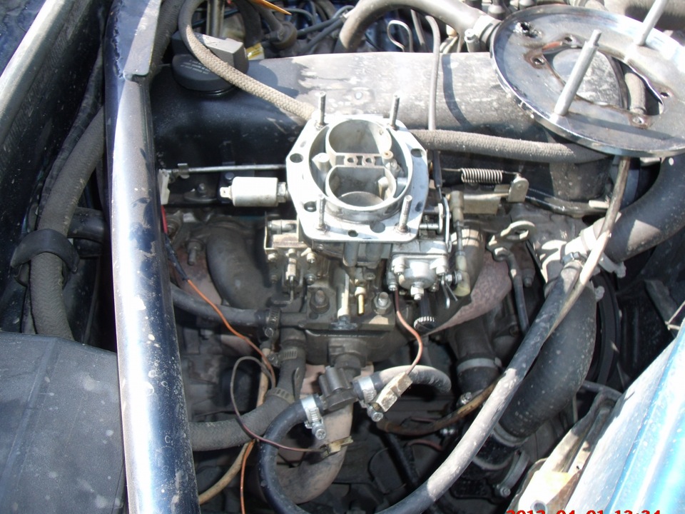 карбюратор ока 1111 солекс. сиерра дох карб. карбюратор на ладу 7. карбюратор ваз 2107 установленный. ваз 2105 соединение карбюратора.