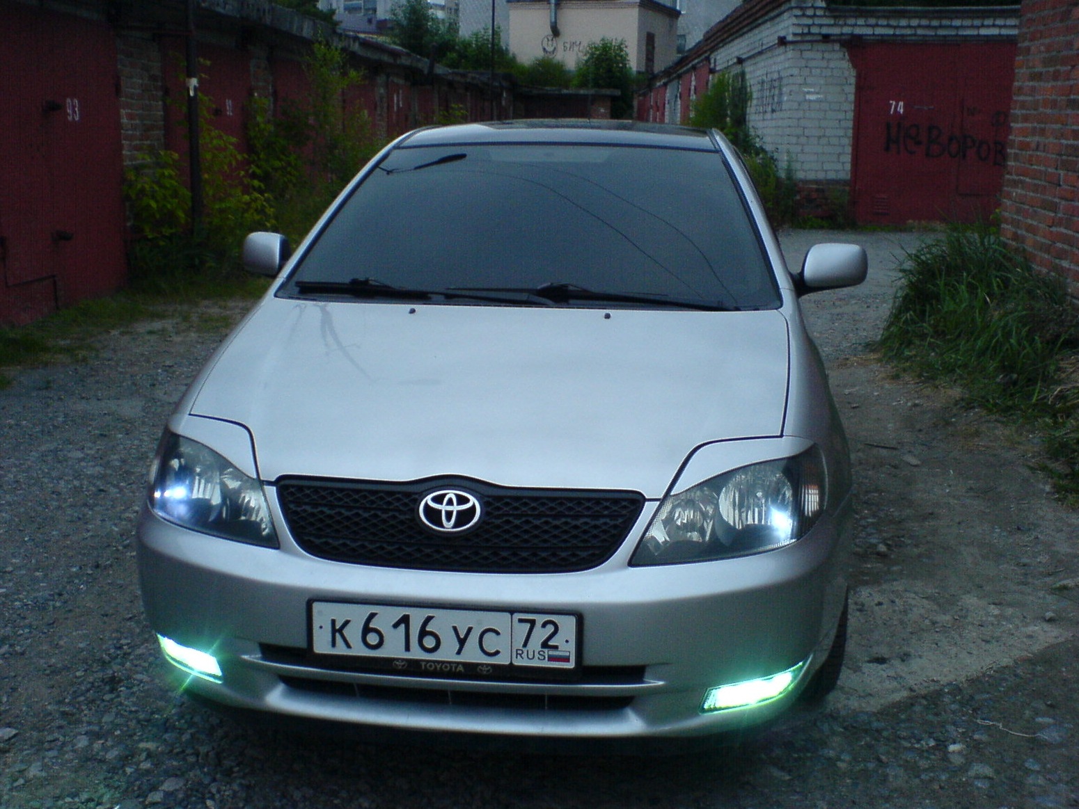    Toyota Corolla 14 2004 