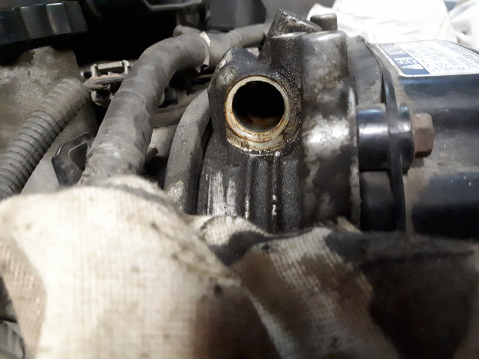 Уплотнительное кольцо клапана VVT-i и чистка сетки-фильтра системы VVT ...