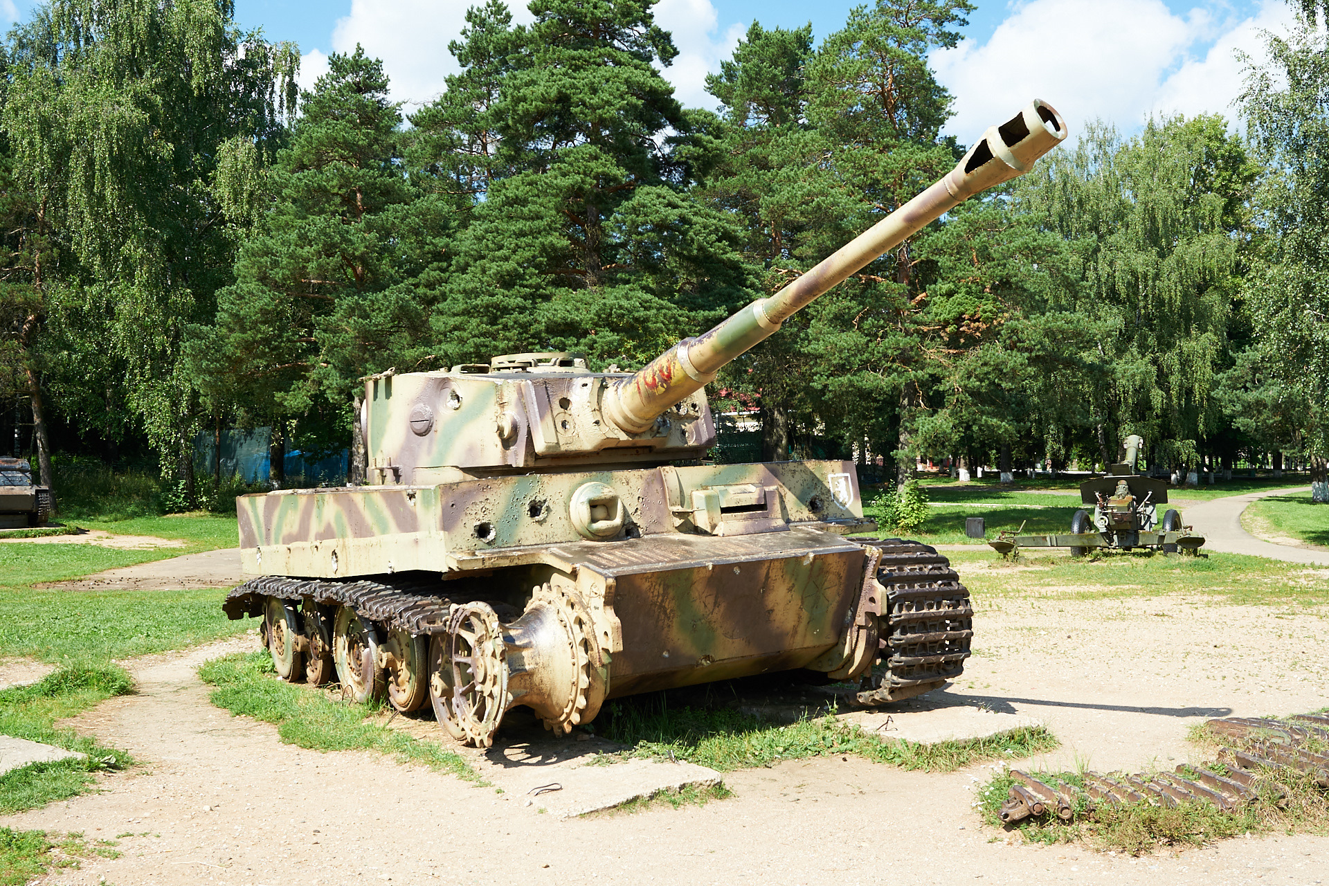 Ленино-Снегирёвский военно-исторический музей танк тигр