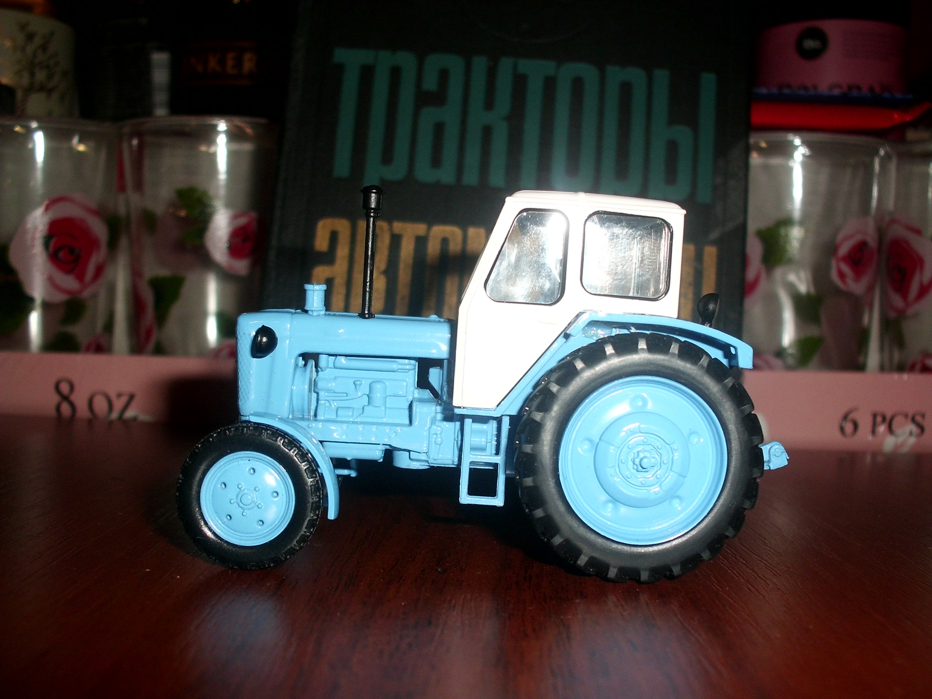 Игрушечные трактора юмз-6. Трактор юмз. Трактор т-40 с кабиной от юмз. Юмз 6 трактор 4на4. Трактор юмз ссср.