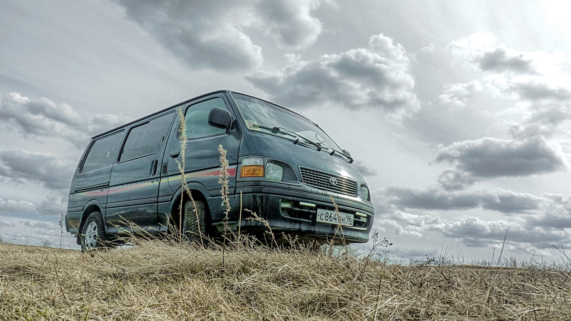 Toyota hiace 100. Toyota Hiace 2. Hiace 100. Toyota Hiace h100. Toyota Hiace h300.