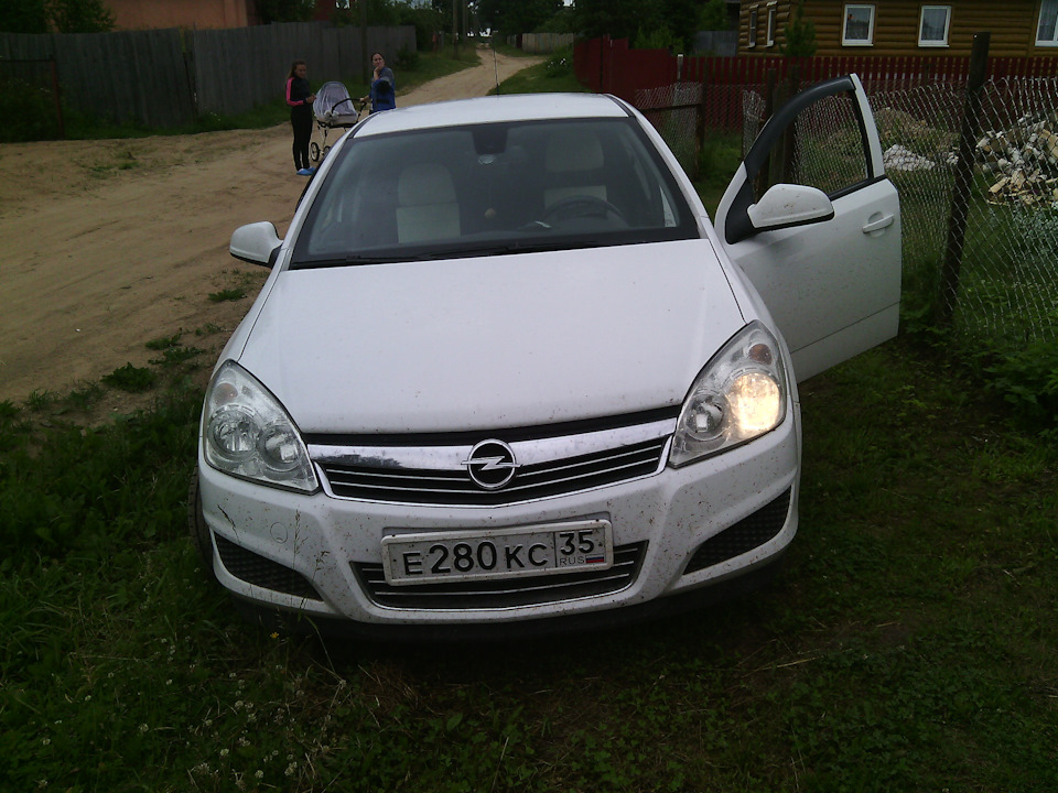 Фото в бортжурнале Opel Astra H