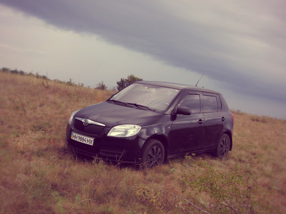 Полноценная ночёвка в Фабии хетчбэк — Skoda Fabia Mk2, 1,4 л, 2008 года ...