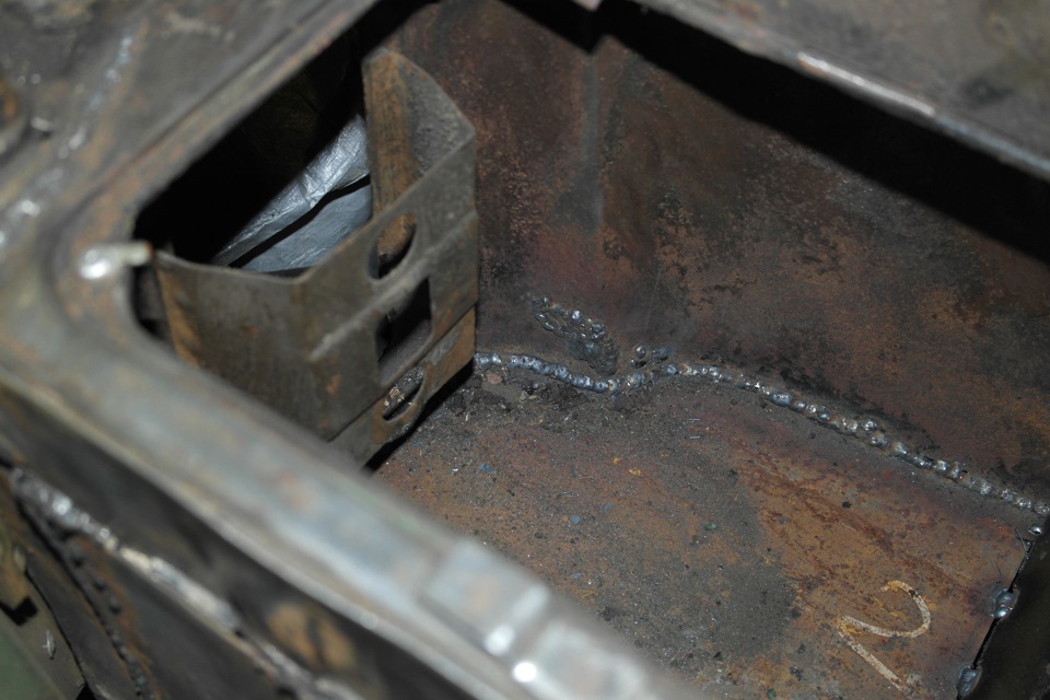 задние крылья и дверные проемы. — УАЗ 469, 2,2 л, 1980 года | кузовной ...