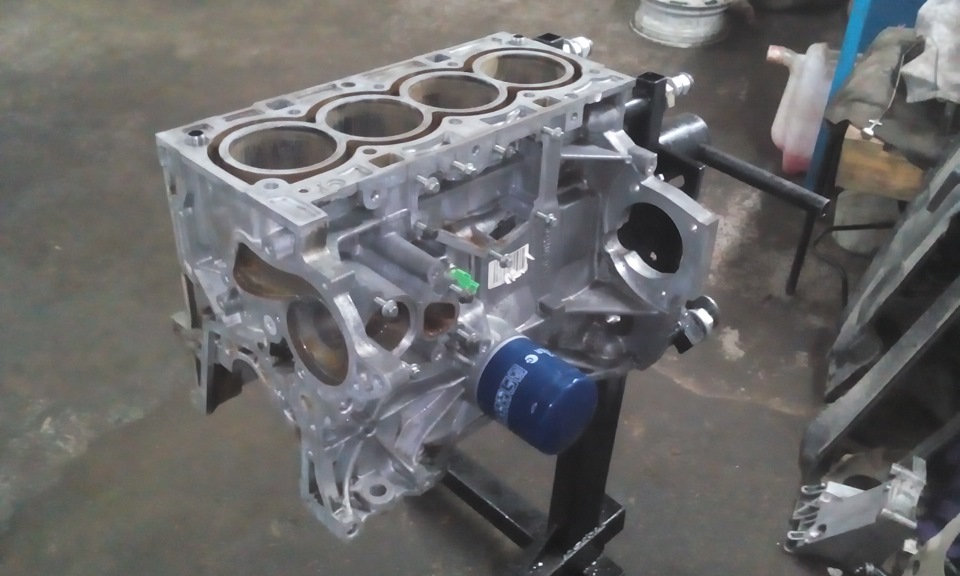 Капитальный ремонт двигателя форд 2. Блок цилиндров Duratec 1.8-2.0. Блок цилиндров Форд фокус 2 1.6 100 л.с. Блок цилиндров Форд фокус 2 1.6. Блок двигателя Ford Focus 2 1.6 100си.
