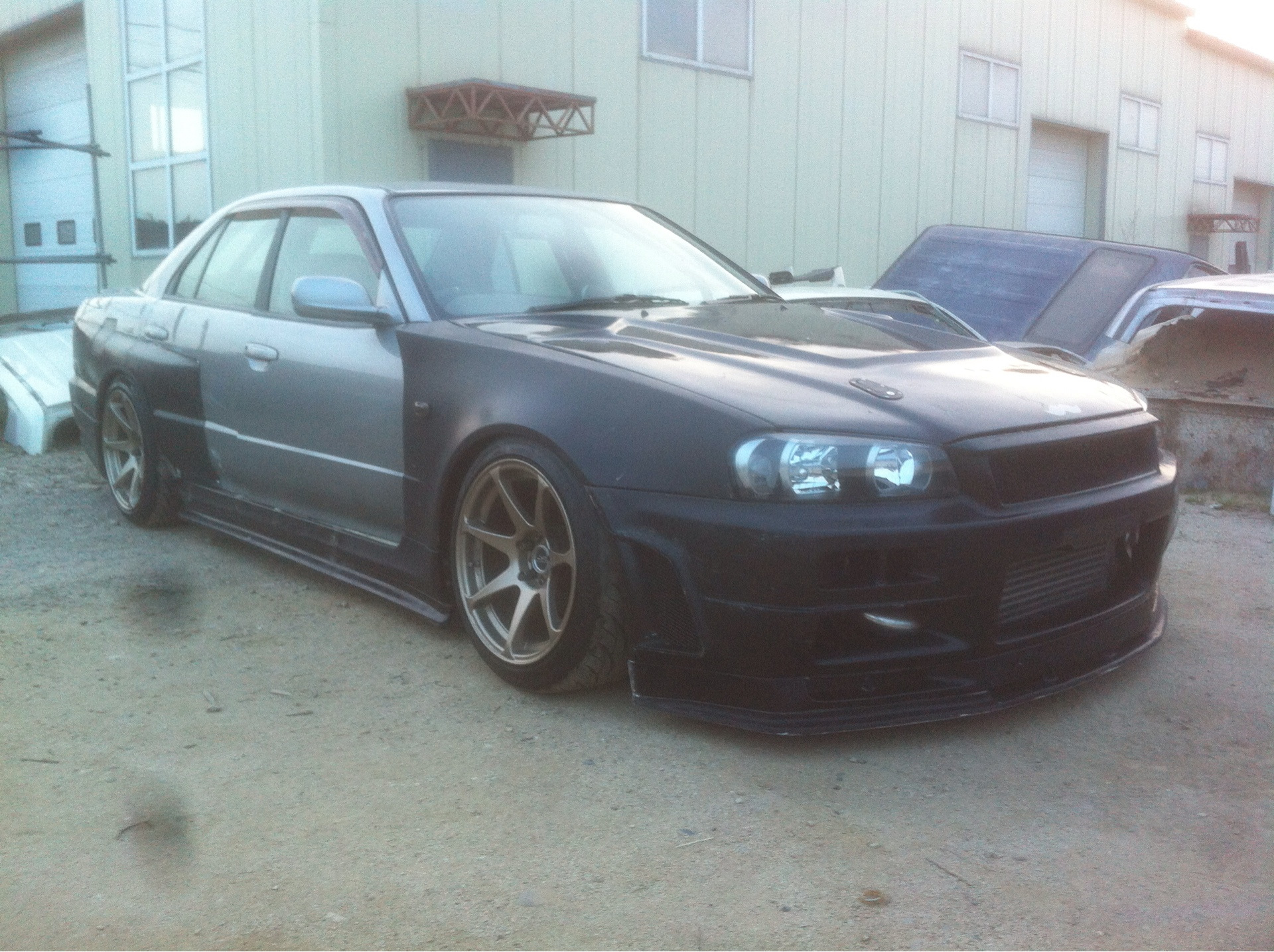 Neksa Autotuning Skyline r34