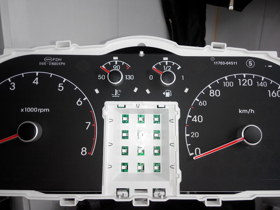 комбинация приборов шкода октавия а5. лада приора подсветка приборки. рено лагуна 1 лампы подсветки приборной панели. изменение подсветки приборной панели. замена светодиодов на панели.