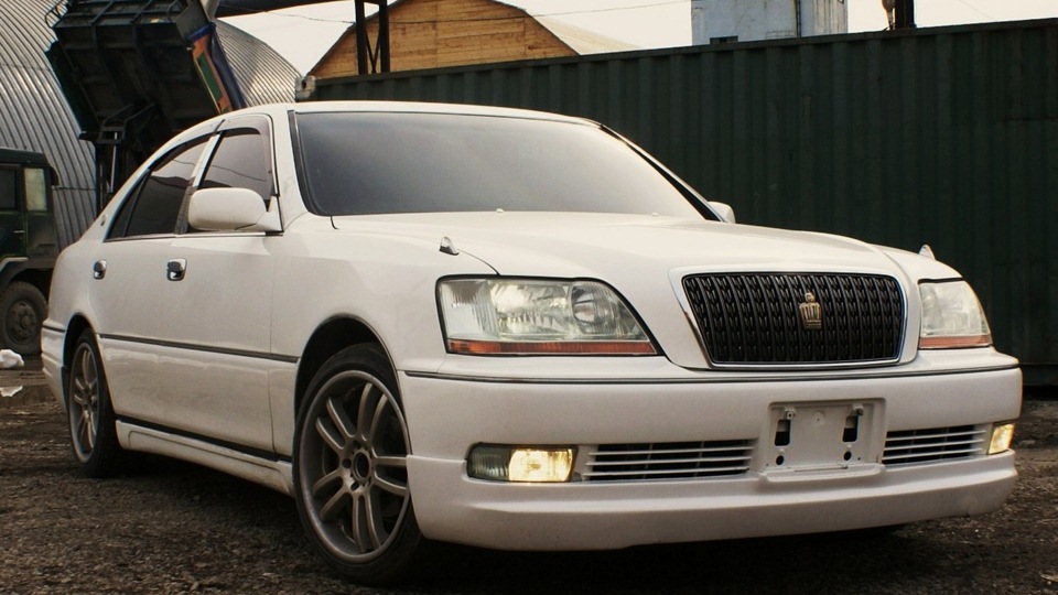 Toyota Crown Majesta 1997