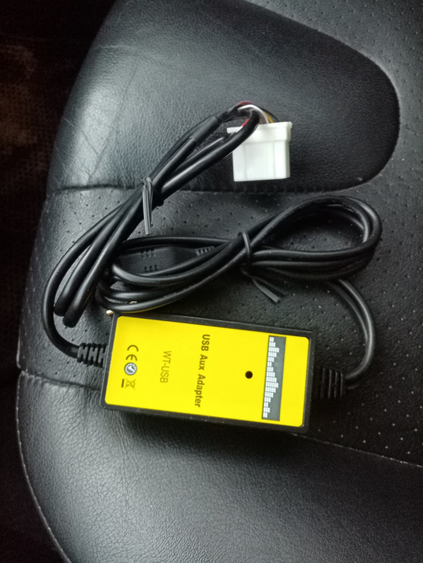 Установка USB адаптера на штатную магнитолу — Mazda 3 (1G) BK, 2 л ...