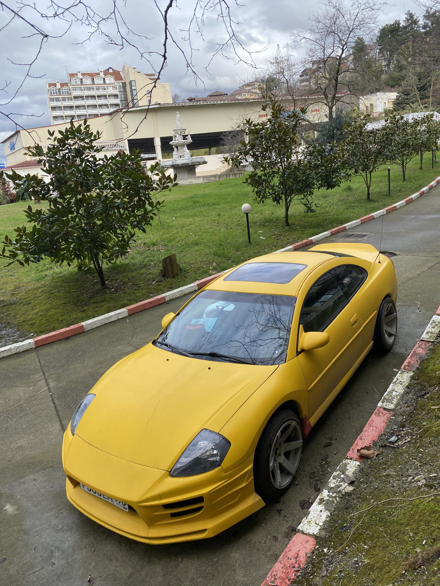 Сочи, есть вопросы? — Dodge Stratus Coupe (2g), 3 л, 2004 года 