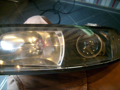 Polishing plastic headlights - part 2 - Toyota Sera 15L 1990