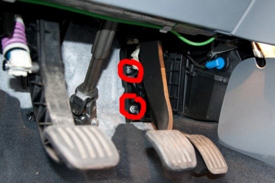 Как заменить фильтр салона на Ford Mondeo: пошаговая инструкция