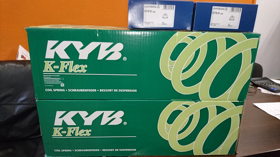 Лопнула пружина амортизатора — Skoda Superb Mk2, 1,8 л, 2010 года ...