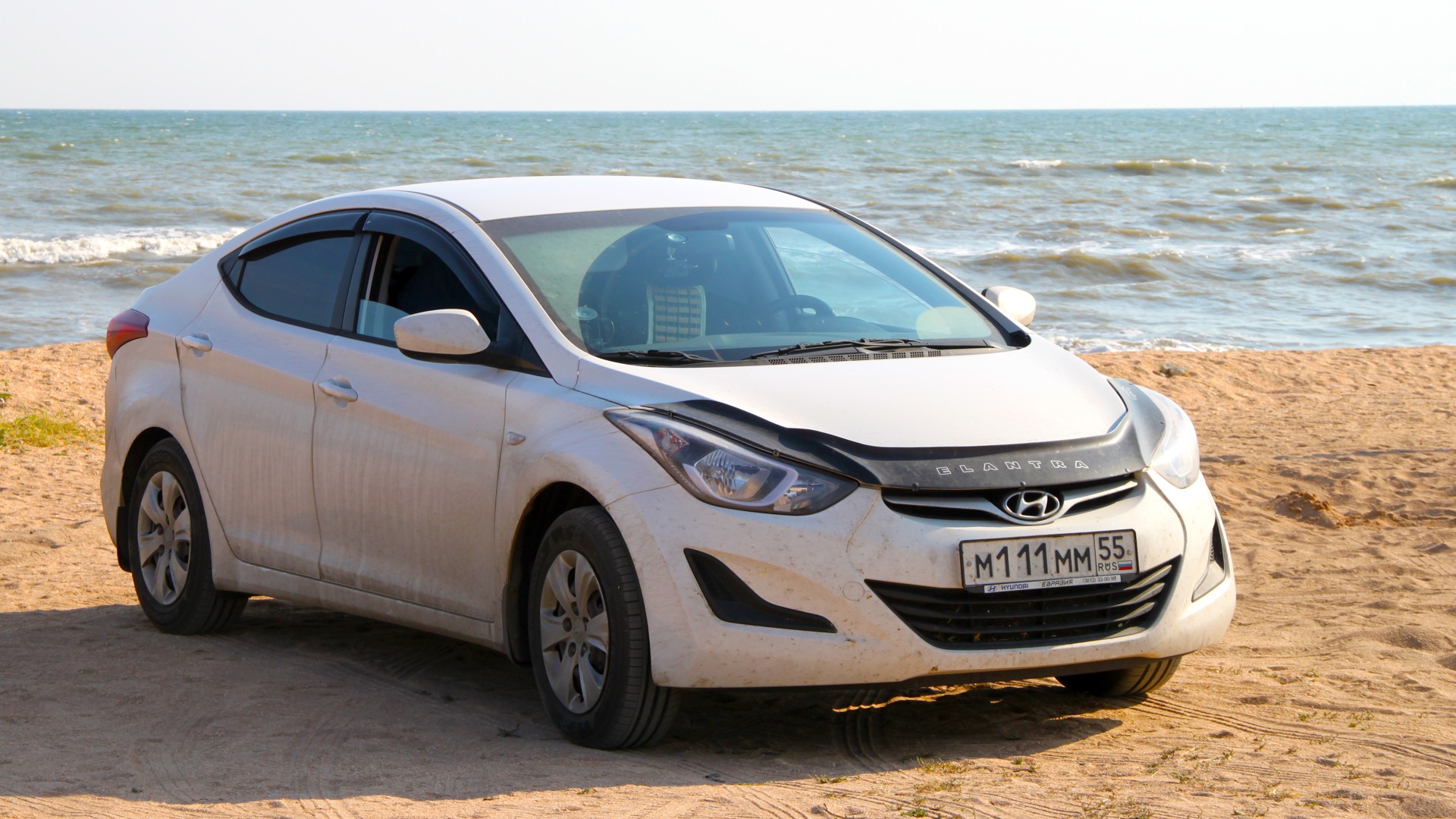 Хендай элантра белая. Hyundai Elantra Polar White. Hyundai Elantra белая.