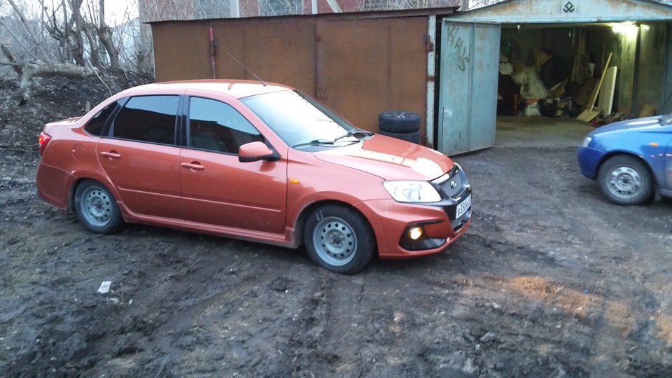 Фото в бортжурнале Lada Гранта (1G)