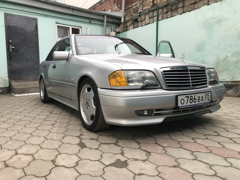 C 36. W202 c36 AMG.