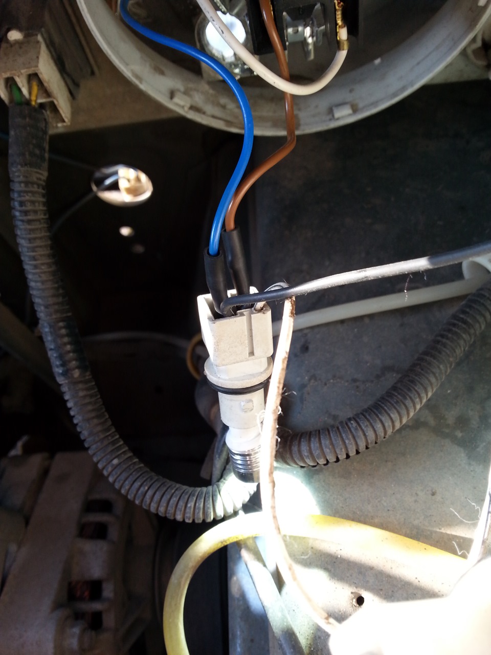 габариты в поворотниках — Lada 2114, 1,6 л, 2011 года | тюнинг | DRIVE2