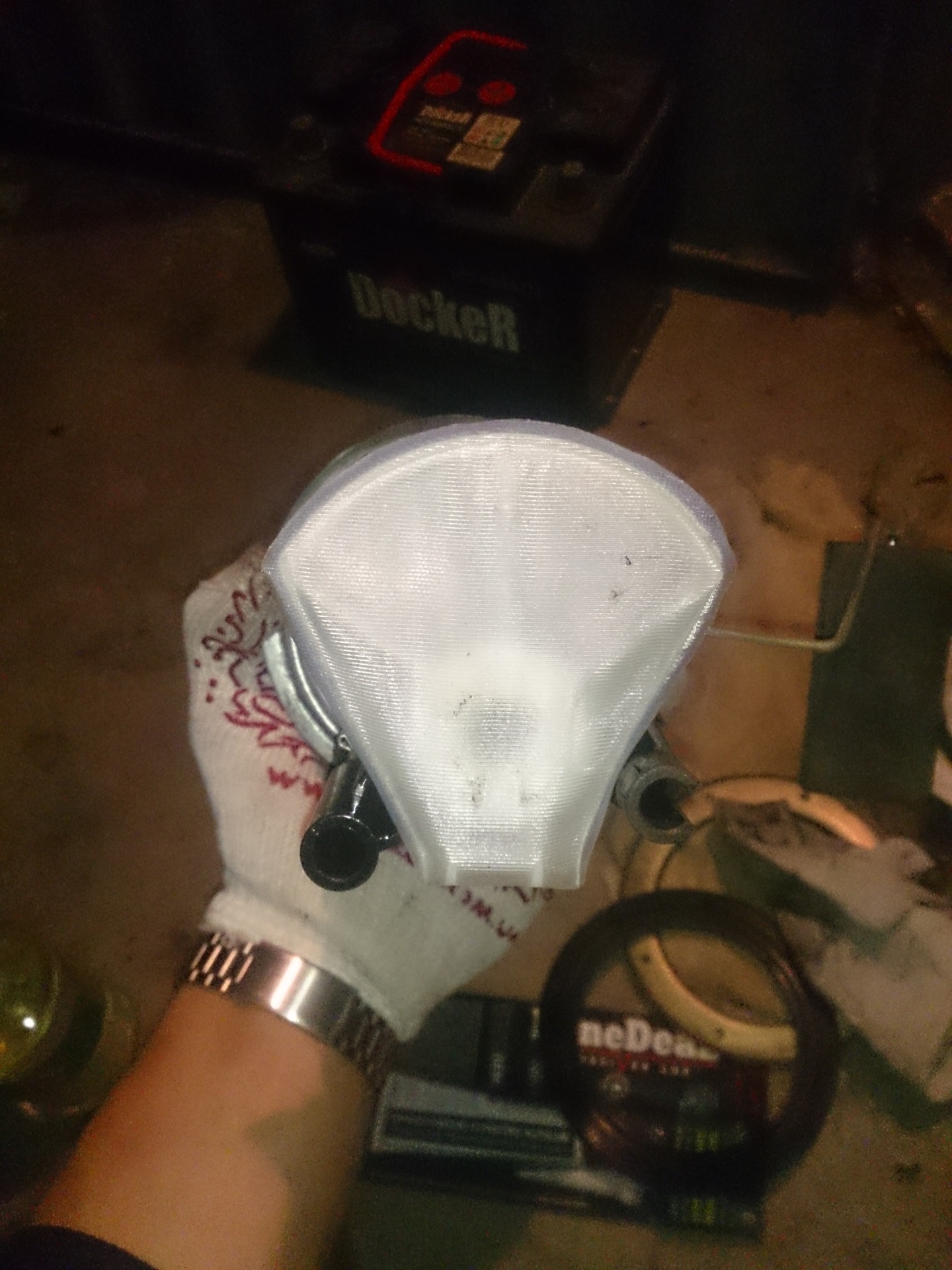 Замена сетки бензонасоса — Lada 2114, 1,5 л, 2004 года | расходники ...