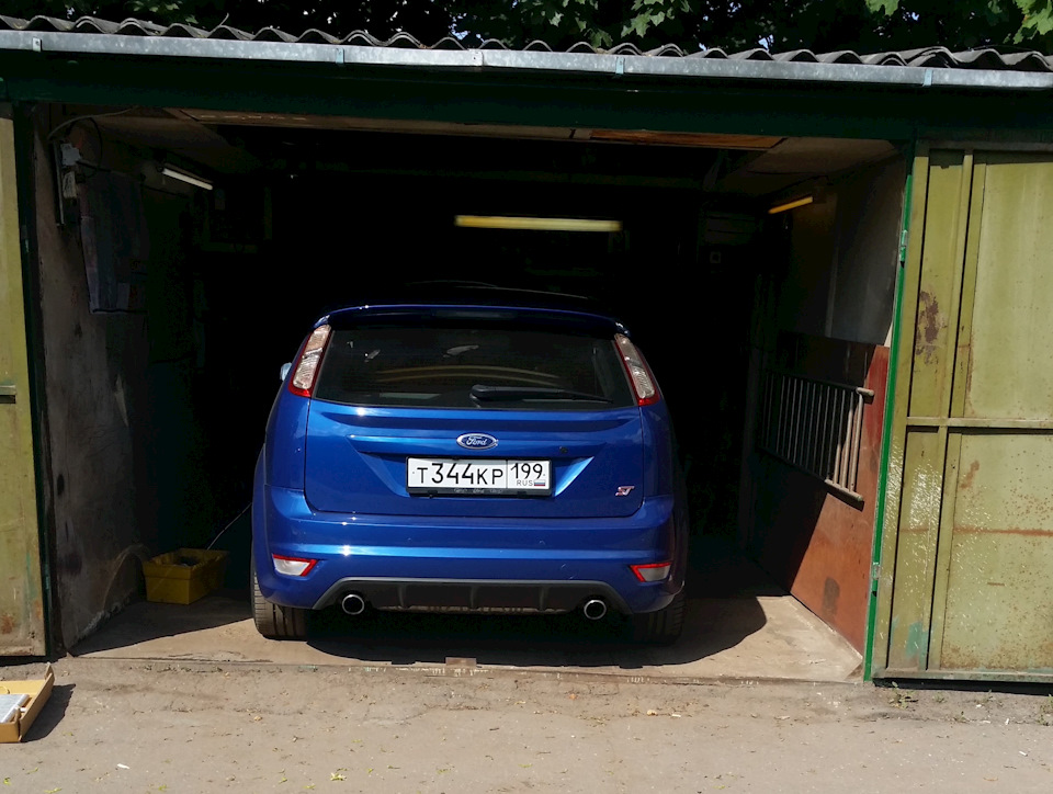 О бедном кондее замолвите слово. — Ford Focus ST II, 2,5 л, 2008 года ...