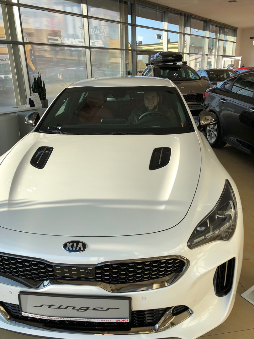 kia stinger