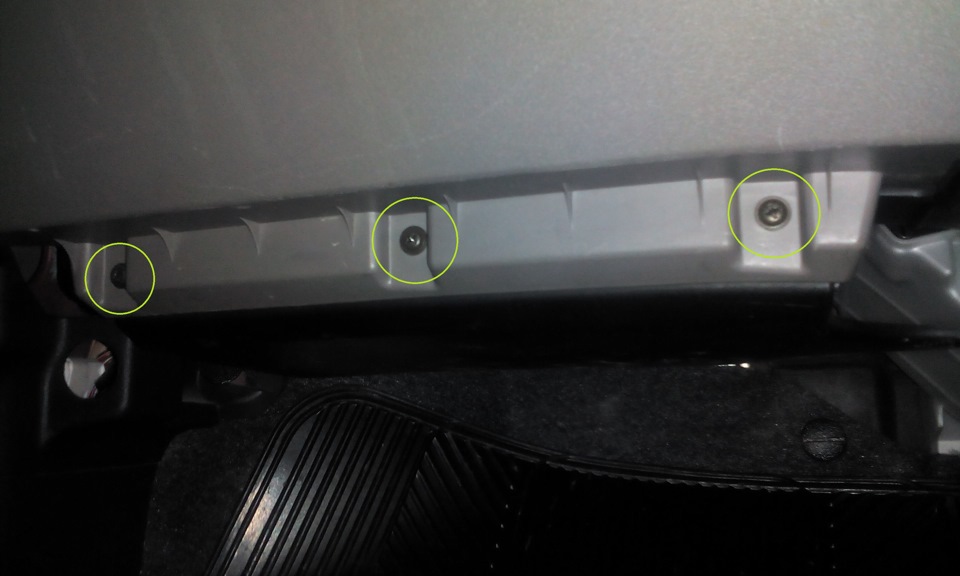 Как снимается штатная магнитола — Toyota Passo, 1 л, 2006 года ...