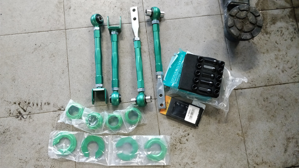 Фото в бортжурнале Nissan Skyline (R32)