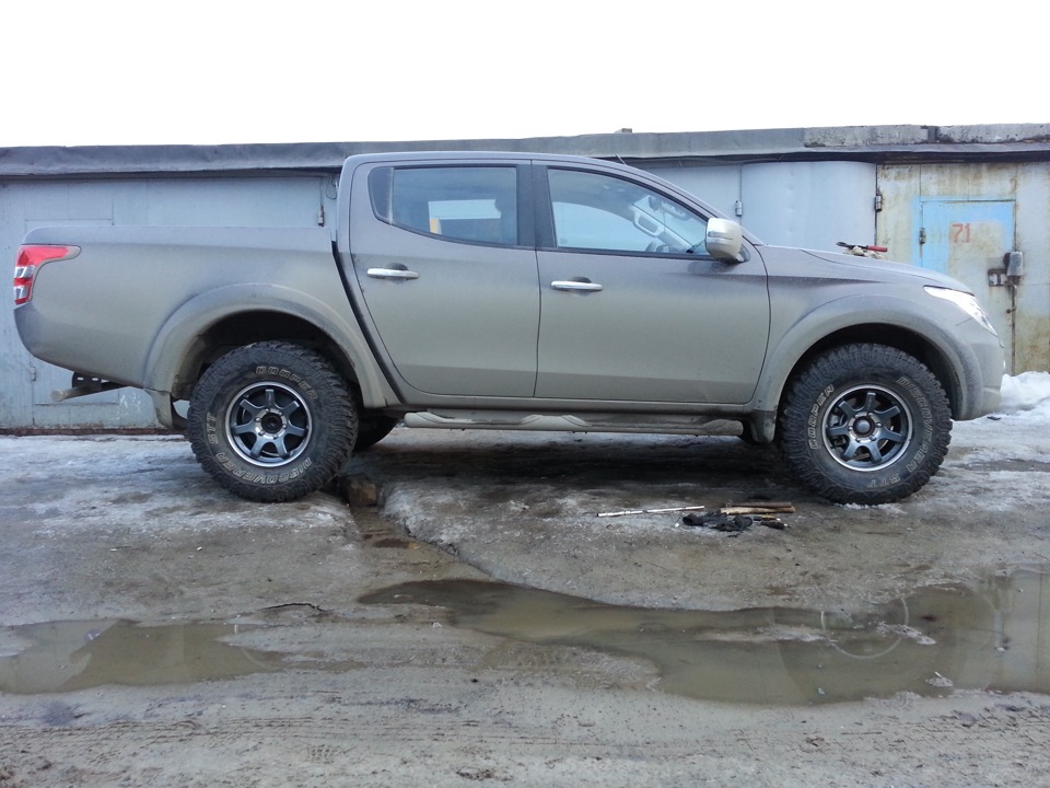 Фото в бортжурнале Mitsubishi Pajero Sport (2G)