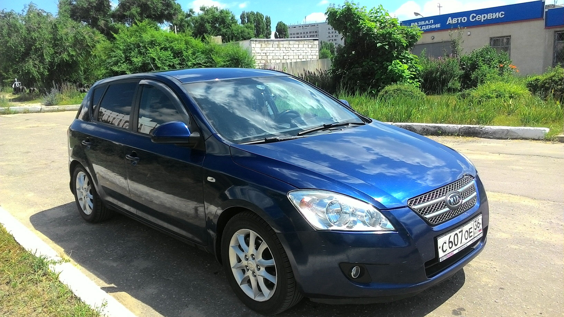 KIA Ceed (1G) 1.6 бензиновый 2008 | 