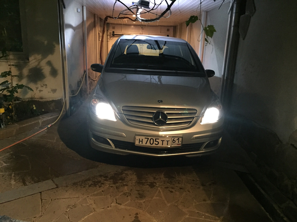 Все таки остался на галогене — Mercedes-Benz B-Class (W245), 1,7 л ...