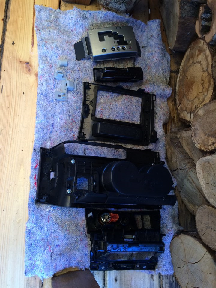 Замена лампочек панели приборов — Mazda 3 (1G) BK, 1,6 л, 2006 года ...