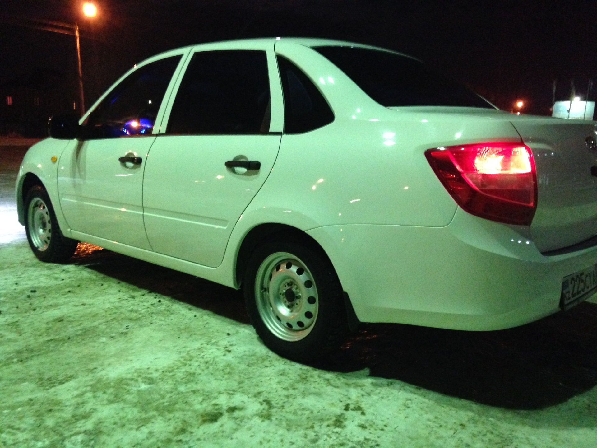 Вот и продал свою Гранту! — Lada Гранта (1G), 1,6 л, 2014 года ...