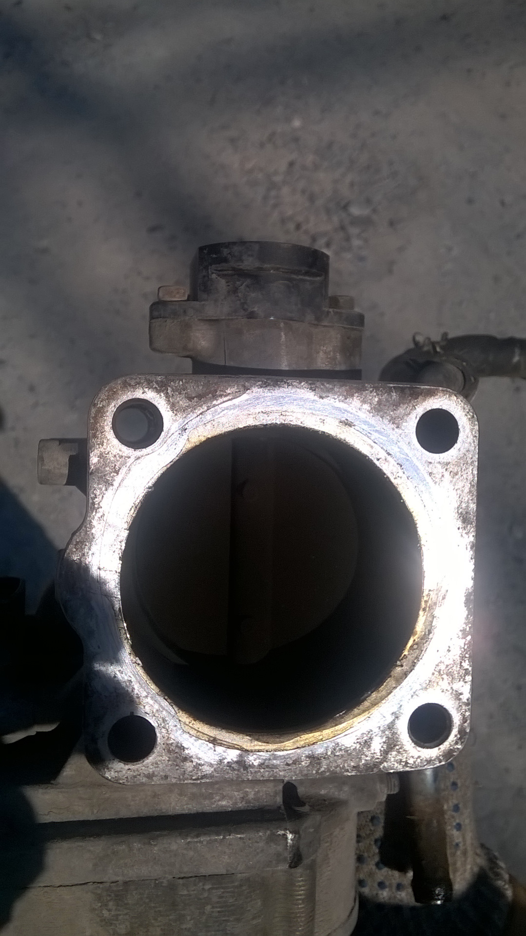 Прокладка свечных колодцев — Mitsubishi Galant (8G), 2 л, 2002 года ...